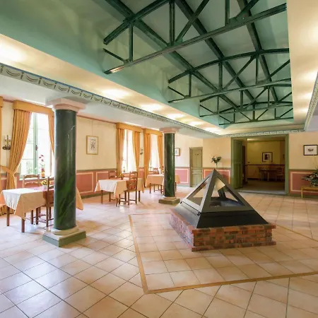 Cosy Flat In A Drome Chateau With Pool * Montbrun-les-Bains